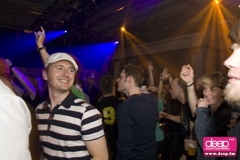 Herr Zimmerman's original underground techno club in Rotterdam - 2006 - 2009